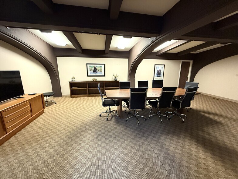 More Photos Of 314 N Last Chance Gulch, Helena Office For Lease