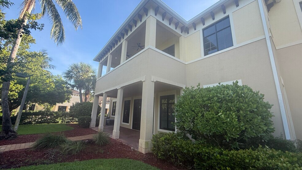 More Photos Of 1015 W Indiantown Rd, Jupiter Medical For Lease