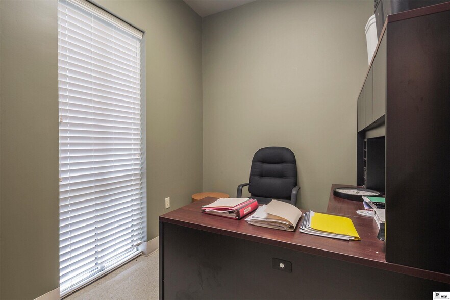 More Photos Of 3995 Sterlington Rd, Monroe Medical For Sale