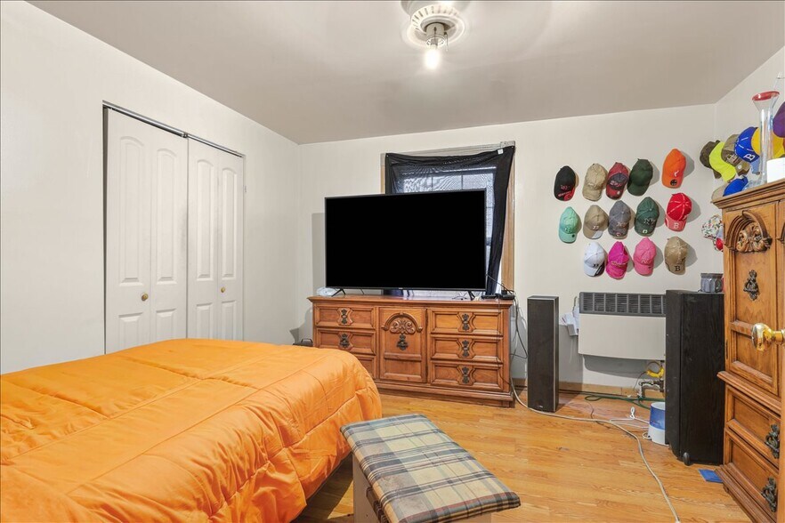 More Photos Of 914 Madison Ave, Scranton Apartments For Sale
