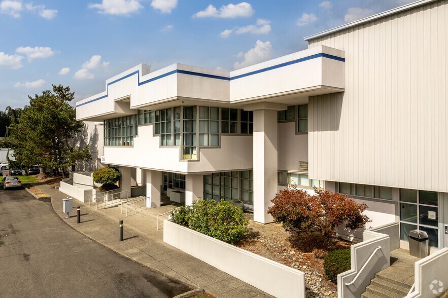 Primary Photo Of 1515 Puyallup St, Sumner Manufacturing For Sale
