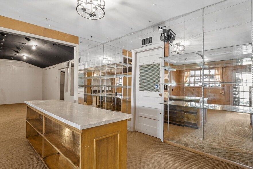 More Photos Of 103-105 E Center Street, Lorena Storefront For Sale