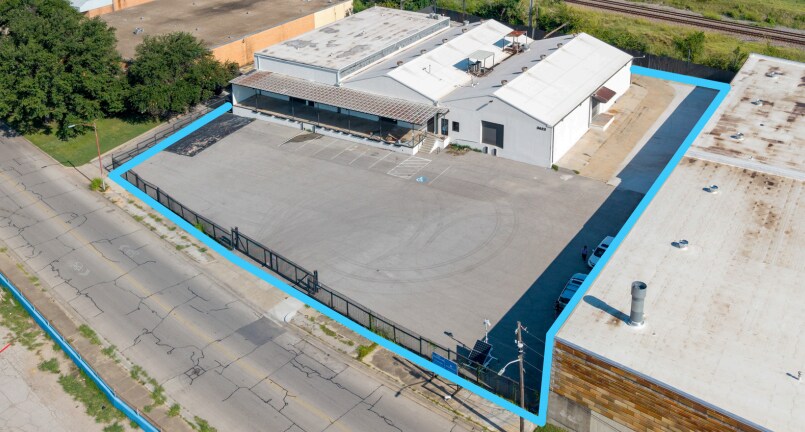 Primary Photo Of 3623-3625 E Vickery Blvd, Fort Worth Warehouse For Sale