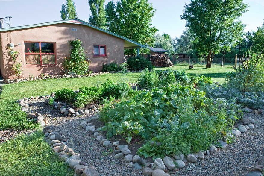 More Photos Of 613 Callejon Rd, Taos Hospitality For Sale