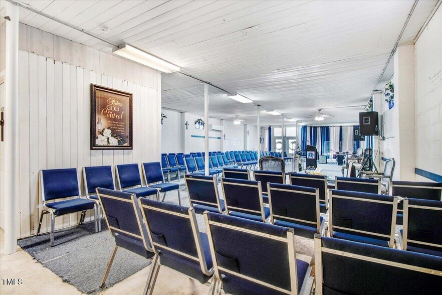 More Photos Of 103 Main St, Micro Specialty For Sale