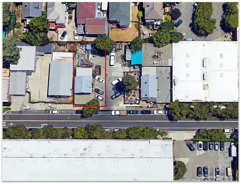 More Photos Of 5874 Doyle St, Emeryville Office For Sale