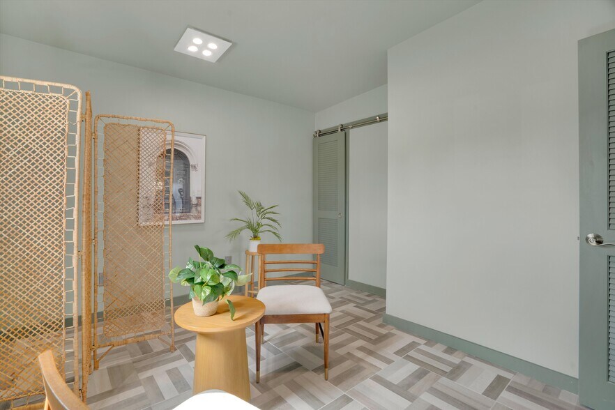 More Photos Of 640 State Highway 12, Rio Vista Hotel For Sale