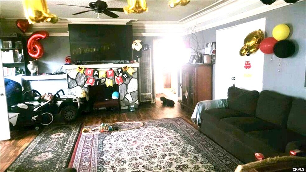 More Photos Of 2336-2338 Pacific Ave, Long Beach Storefront Retail Residential For Sale