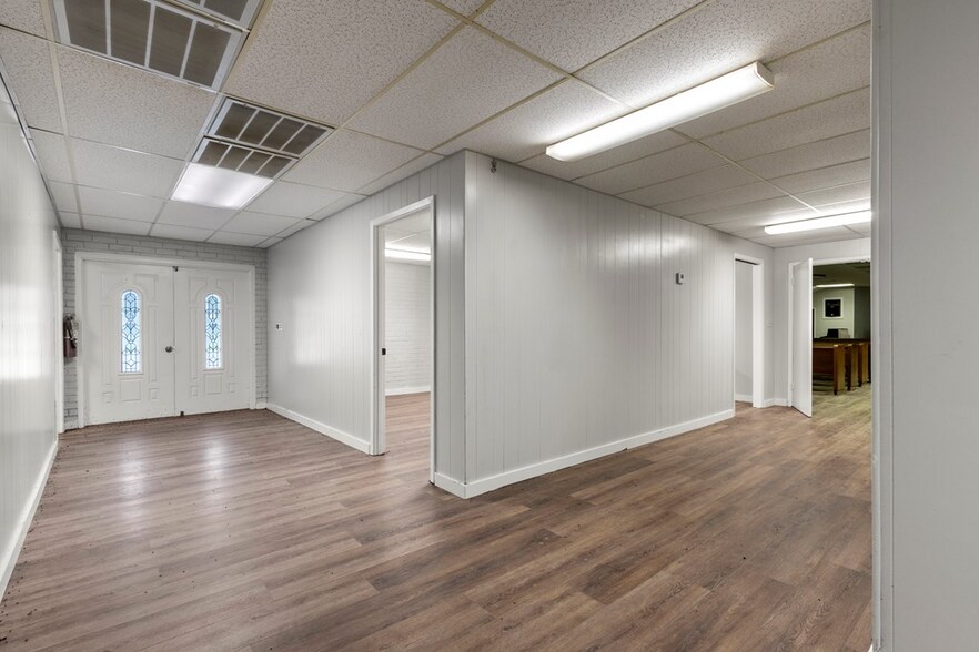 More Photos Of 2769 FM 1475, Lufkin Specialty For Sale