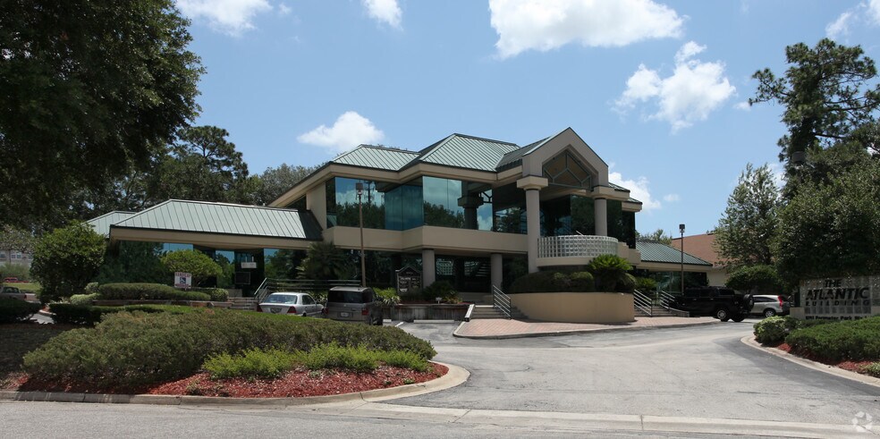 Primary Photo Of 8761 Perimeter Park Blvd, Jacksonville Office For Lease