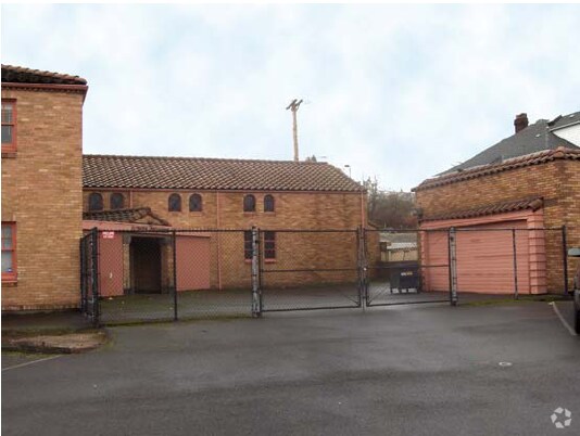 More Photos Of 210 NW 17th Ave, Portland Office For Lease