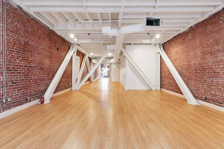 More Photos Of 1242 Market St, San Francisco Loft Creative Space For Lease