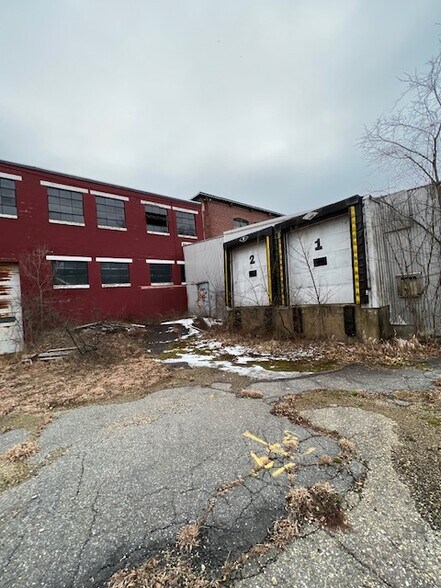 More Photos Of 277 E Main St, East Brookfield Warehouse For Sale