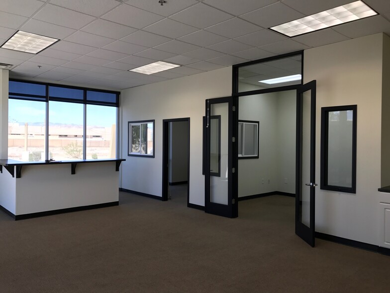 More Photos Of 73700 Dinah Shore Dr, Palm Desert Research And Development For Sale