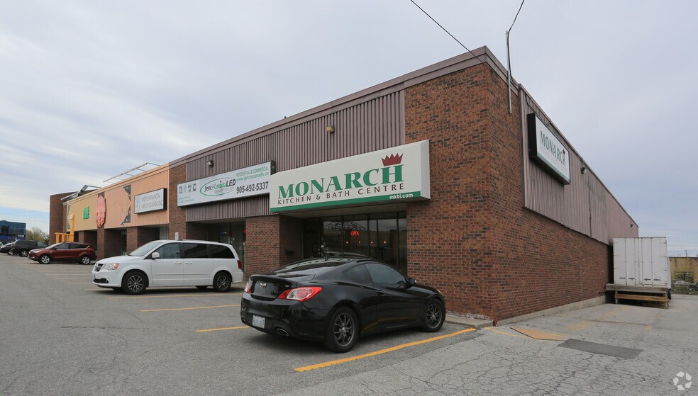 More Photos Of 1020 Brock Rd, Pickering Showroom For Lease