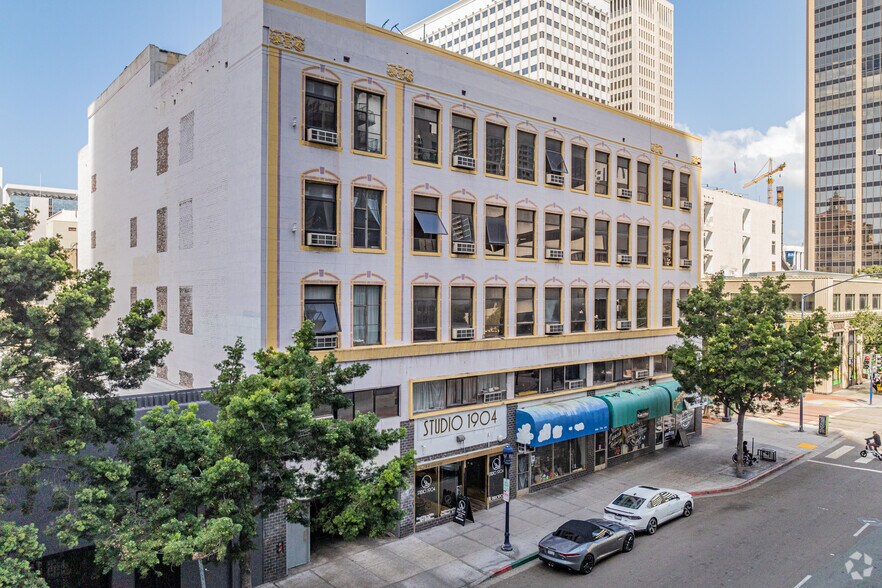 More Photos Of Trolley Lofts, San Diego Apartments For Sale