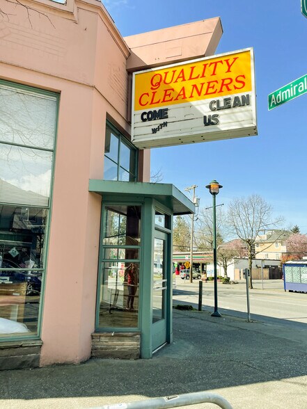 More Photos Of 2601 California Ave SW, Seattle Storefront For Sale