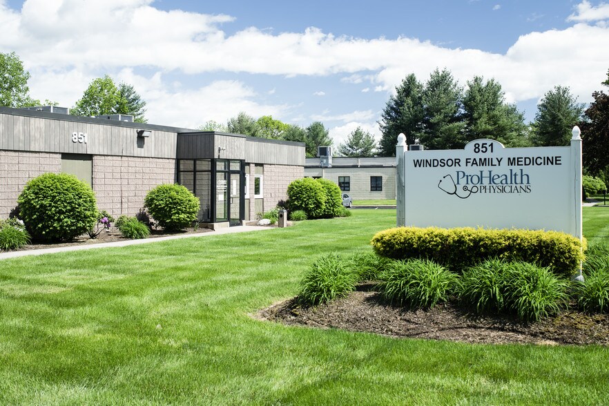 More Photos Of 851 Marshall Phelps Rd, Windsor Medical For Sale