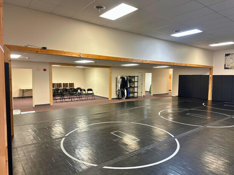 More Photos Of 3211 Peoples Dr, Harrisonburg Research And Development For Sale