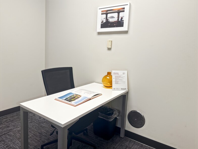 More Photos Of 201 Summit View Dr, Brentwood Coworking Space