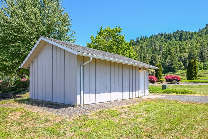 More Photos Of 1120 John Long Rd, Oakland Manufactured Housing Mobile Home Park For Sale