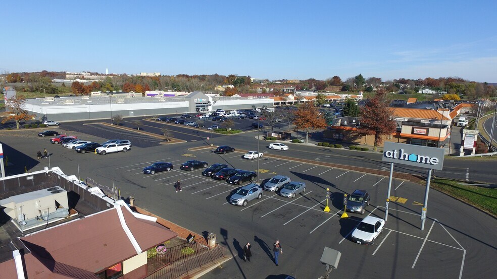 More Photos Of 1125-1205 Tolland Tpke, Manchester Unknown For Lease