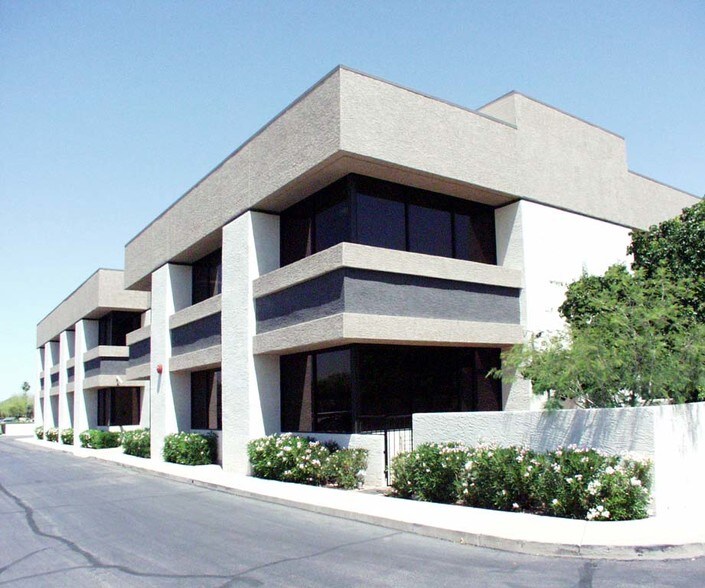 More Photos Of 9495 E San Salvador Dr, Scottsdale Medical For Lease