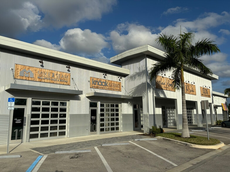 Primary Photo Of 28290 Old US 41, Bonita Springs Flex For Lease