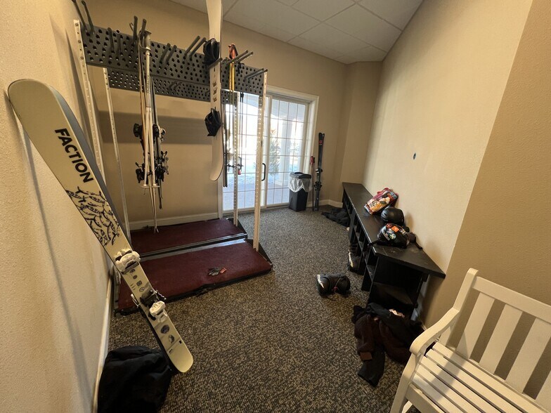 More Photos Of 22 Mountain dr, Lincoln Multifamily For Sale