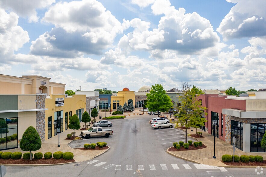 More Photos Of 1720 Old Fort Pky, Murfreesboro General Retail For Sale