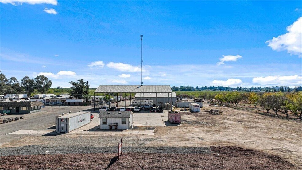 More Photos Of 5600 State Highway 108, Oakdale Warehouse For Lease