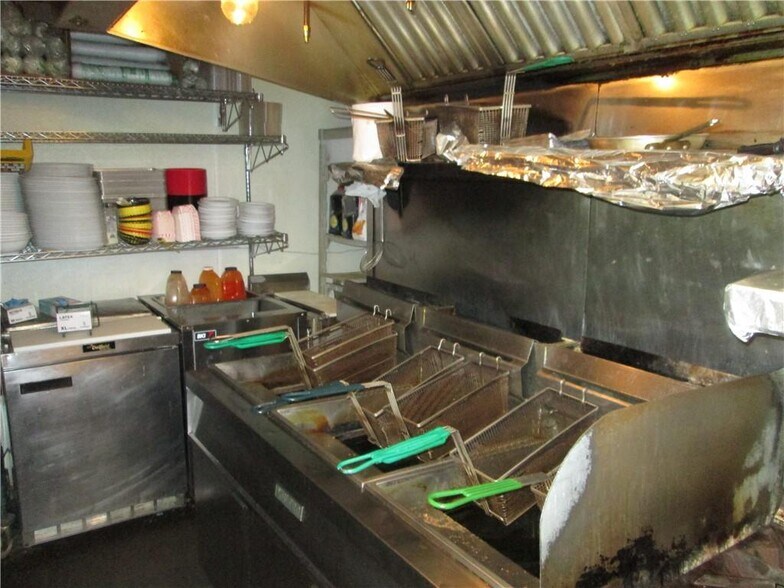 More Photos Of 3415 Rochester Rd, Lakeville Restaurant For Sale