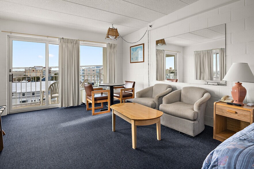 More Photos Of 7500 Coastal Hwy, Ocean City Hotel For Sale