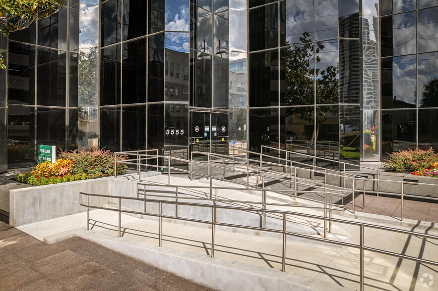 More Photos Of 3555 Timmons Ln, Houston Office For Lease
