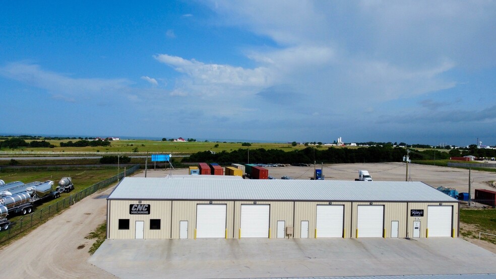 More Photos Of 636 County Road 4841, Haslet Industrial For Lease