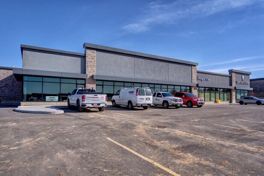 More Photos Of 1070 Rest Acres Rd, Brant General Retail For Lease
