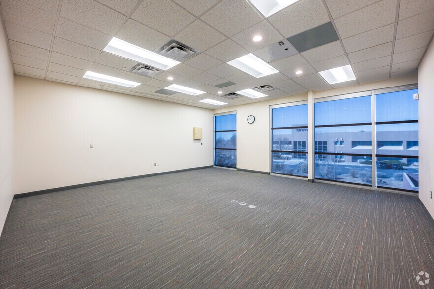 More Photos Of 4041 Jefferson Plz NE, Albuquerque Office For Lease