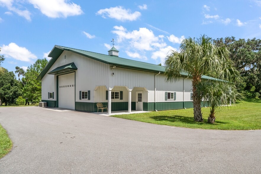 More Photos Of 7650 N Whippoorwill Ter, Hernando Horse Stables For Sale