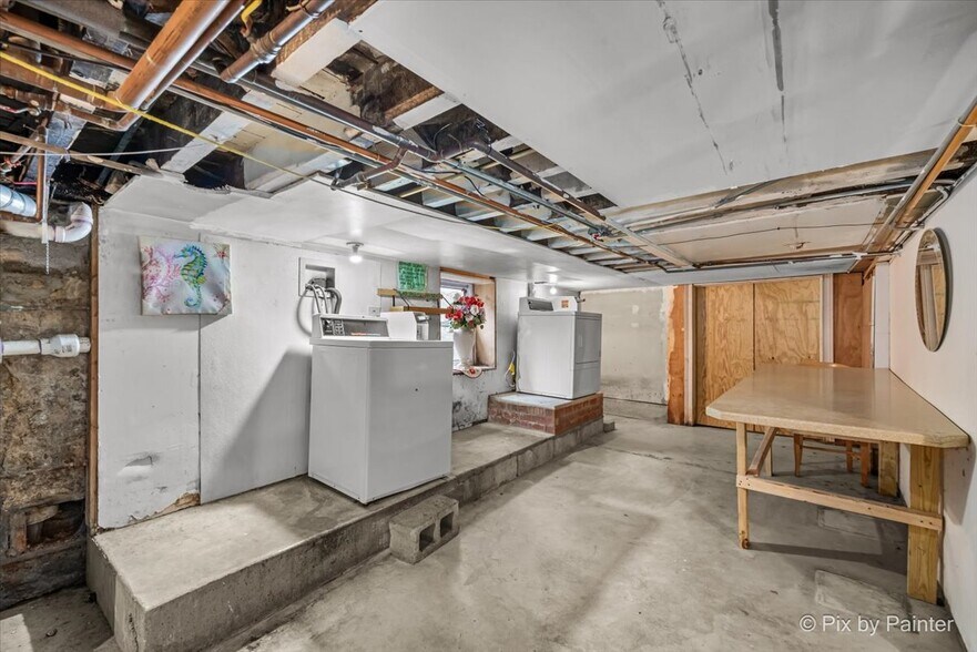 More Photos Of 5801 W 16th St, Cicero Multifamily For Sale