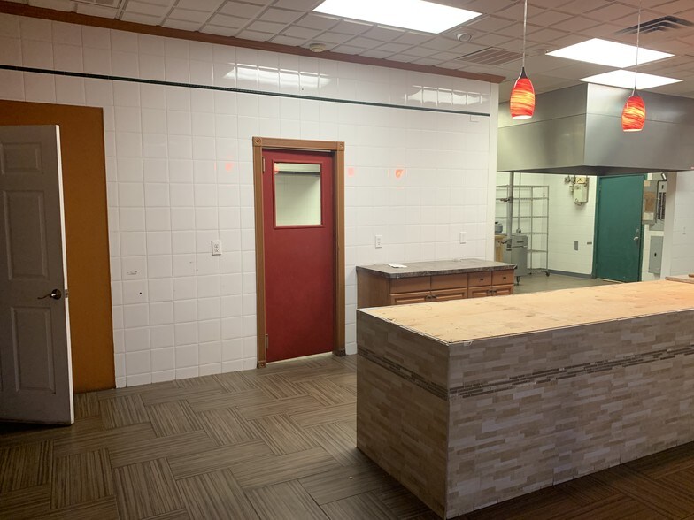 More Photos Of 713 Riverview Dr, Brielle Unknown For Lease