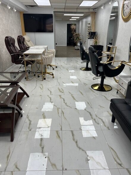 More Photos Of 92-29 Queens Blvd, Rego Park Apartments For Sale