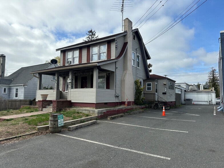 More Photos Of 420 Higgins Ave, Brielle Restaurant For Sale