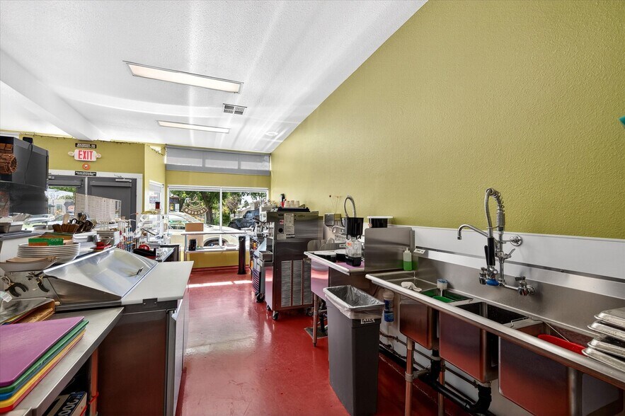 More Photos Of 43 Main St, Isleton Storefront For Sale