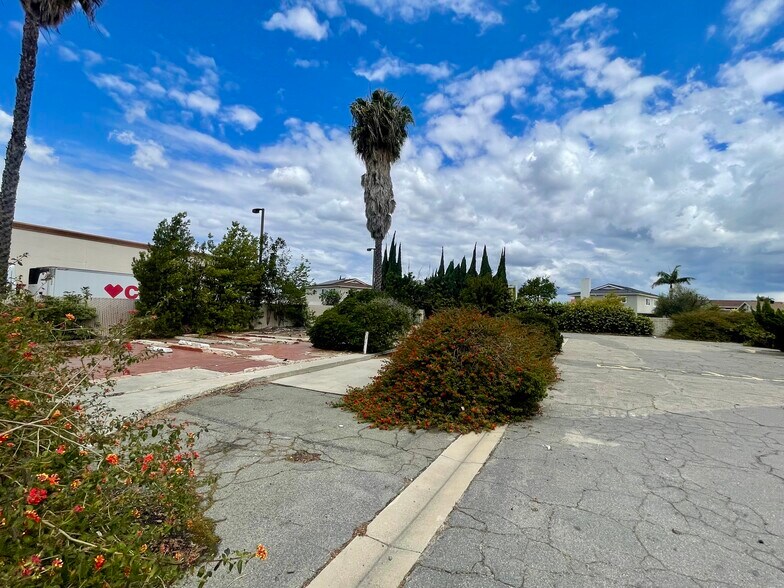 More Photos Of 5619 Ball Rd, Cypress Land For Sale