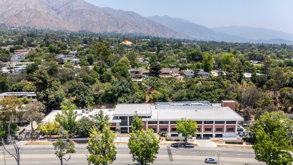 More Photos Of 600 N Rosemead Blvd, Pasadena Office For Sale