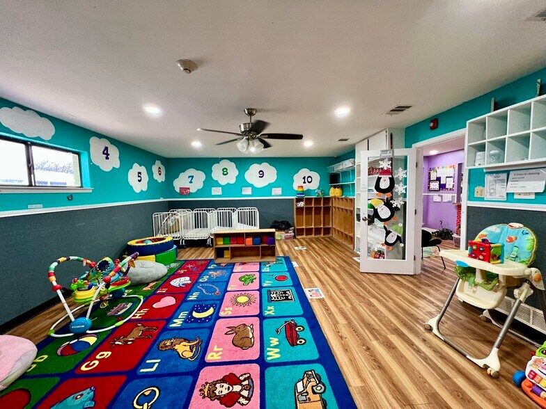 More Photos Of 208 S Allen Heights Dr, Allen Daycare Center For Sale