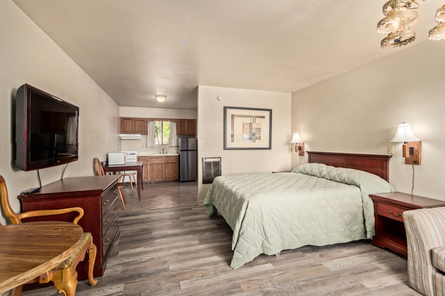 More Photos Of 8008 E Main St, Mesa Hotel For Sale