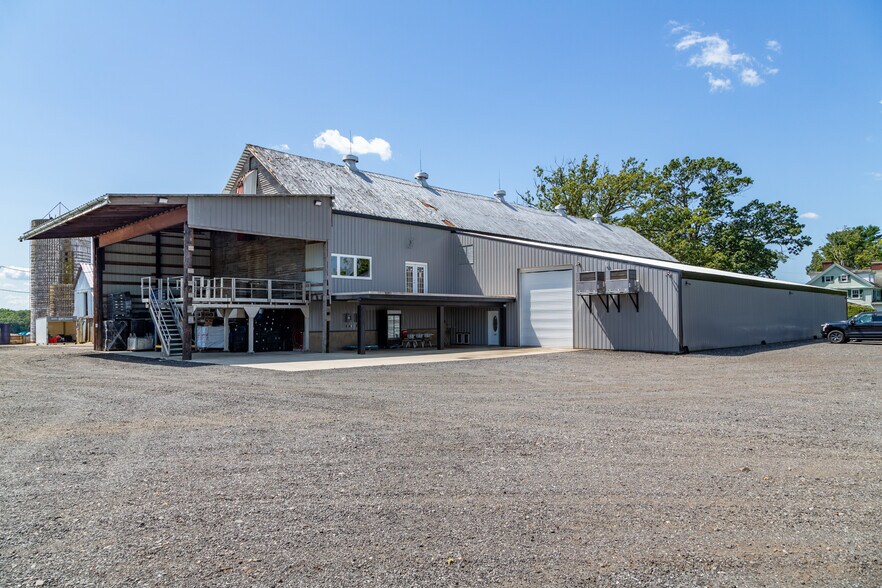 More Photos Of 27058 Mount Pleasant Rd, Columbus Winery Vineyard For Sale
