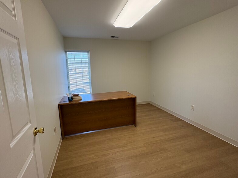 More Photos Of 1 Bethany Rd, Hazlet Office For Sale