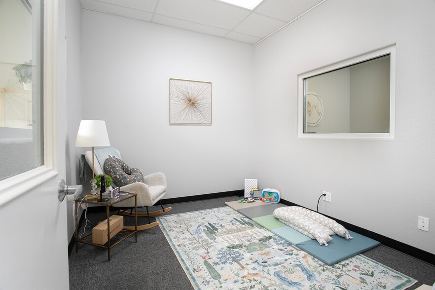 More Photos Of 16637 Old Jacksonville Hwy, Tyler Storefront Retail Office For Lease